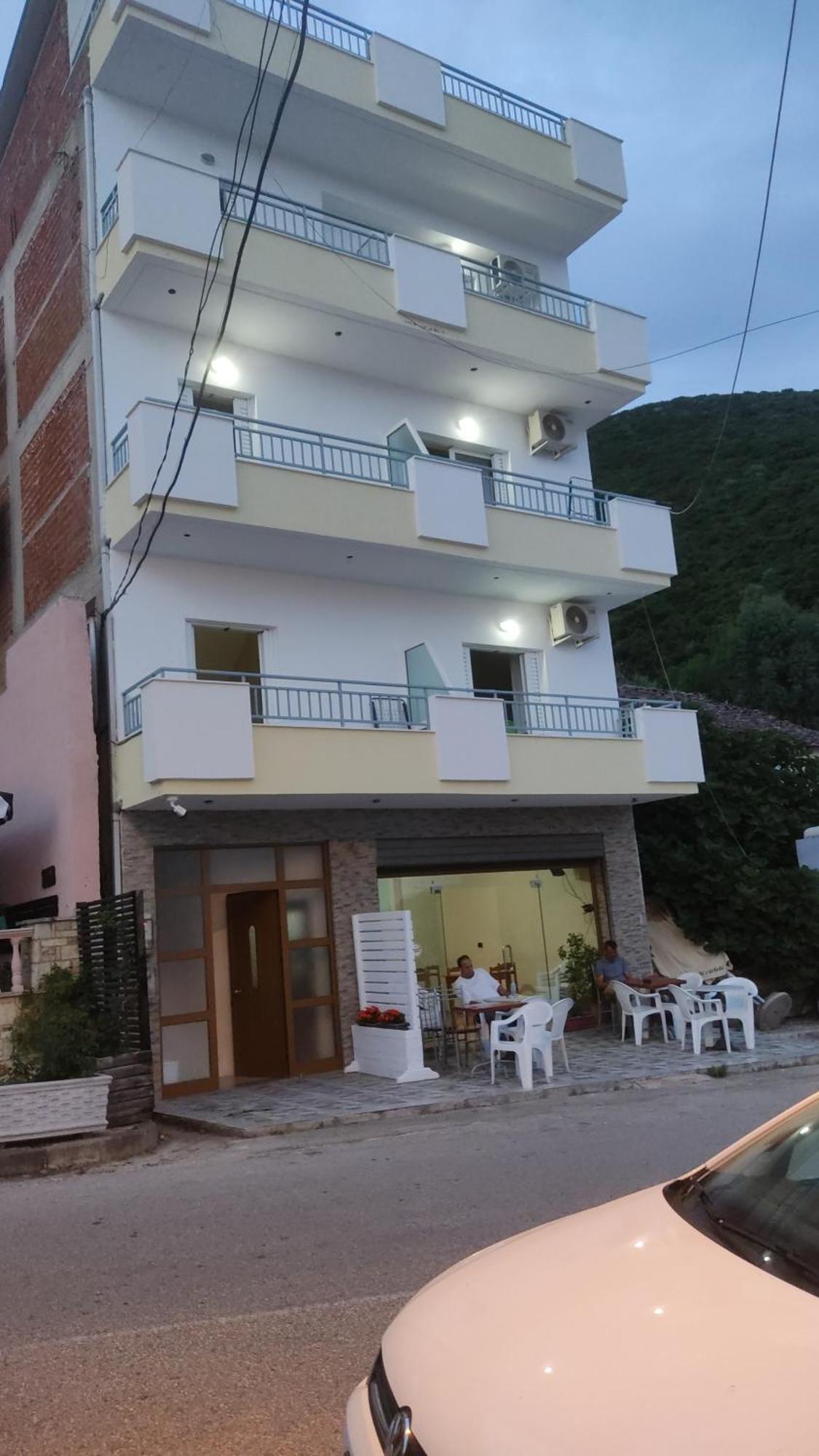 Lukova Center Apartments Exterior foto