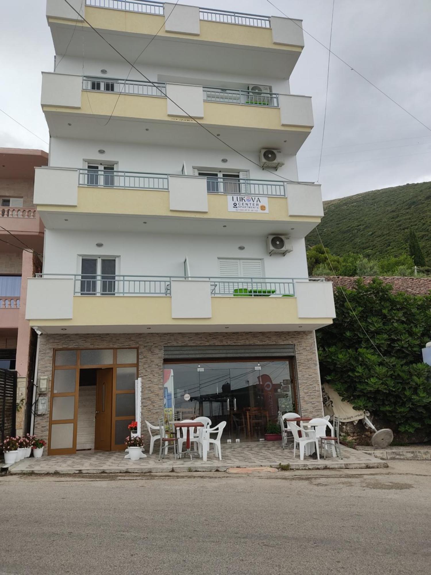 Lukova Center Apartments Exterior foto